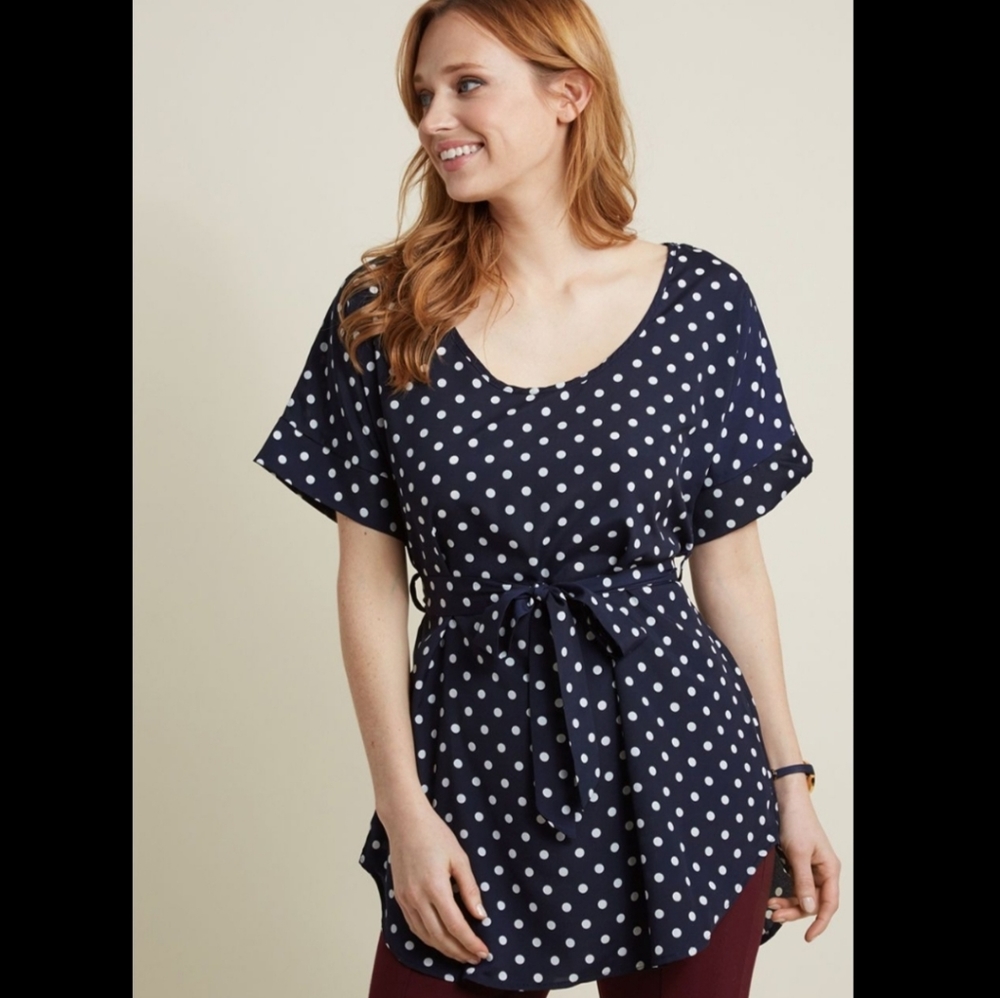 Modcloth Medium Format Memory Tunic In Navy Dots - image 1